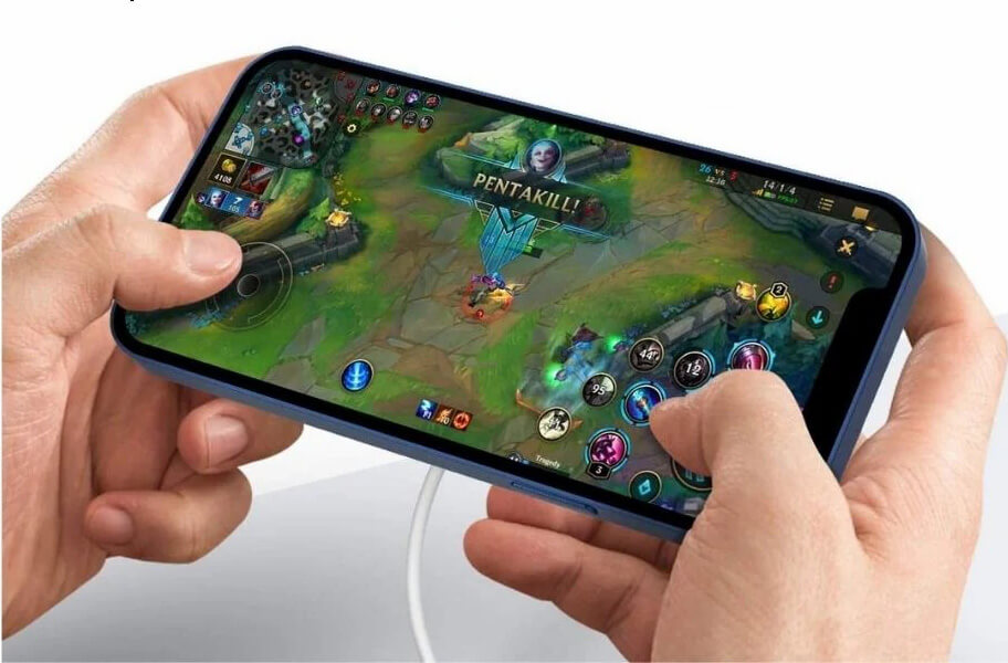 Your iPhone may also get hot when you are playing games while charging iPhone Oneou Carbon Fiber | Carbon Phone Case | Card Holder Your iPhone may also get hot when you are playing games while charging iPhone